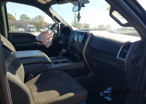 2017 Ford F150 Supercrew z USA, uszkodzony, nr VIN 1FTFW1EG4HFA54916